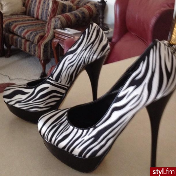 Szpilki Buty Moda