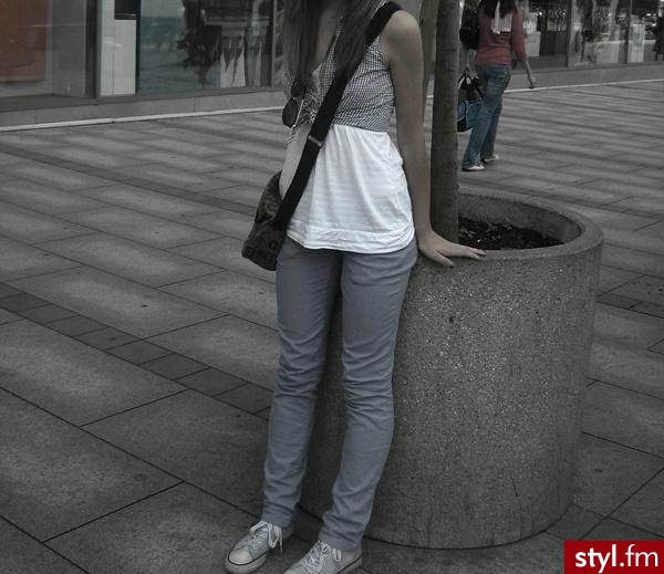 : )) - Pozostałe Ciuchy Moda