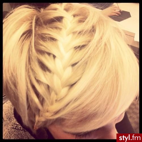 Blond Warkocze Proste Na co dzień Krótkie Fryzury