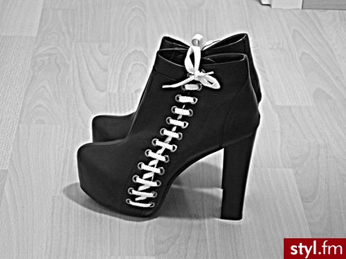 Pozostałe Buty Moda
