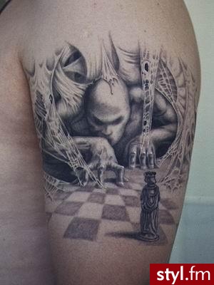 (\",) - Tatuaże