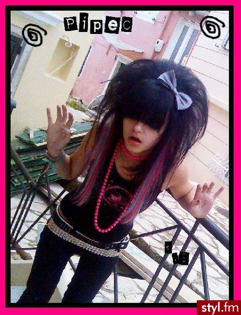 To nie mój fryz i nie moje foto! - EMO Alternatywne Średnie Fryzury