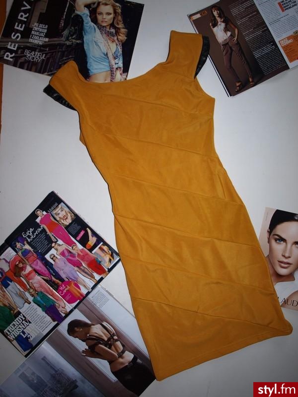 Sukienki Moda