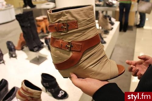 Pozostałe Buty Moda