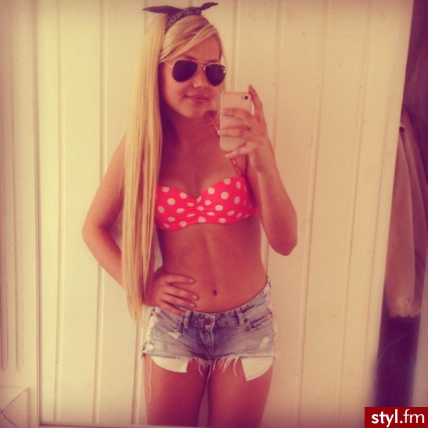 Blond Rozpuszczone Proste Na co dzień Długie Fryzury