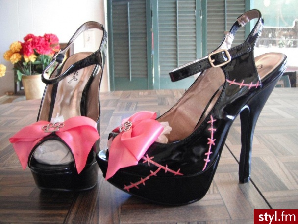 Szpilki Buty Moda