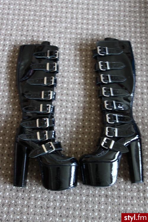 Pozostałe Buty Moda