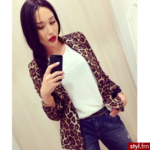 Swetry Ciuchy Moda