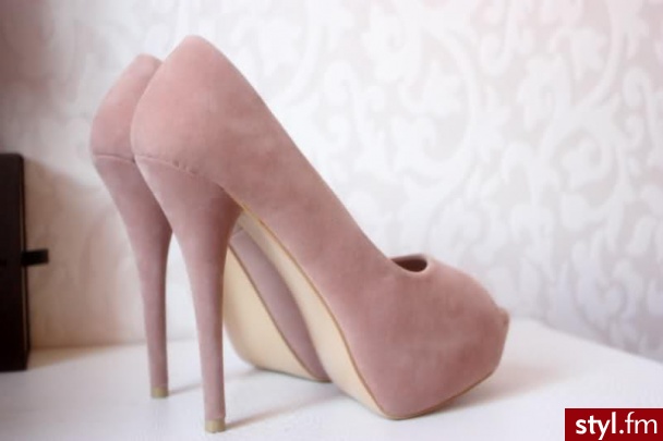 Szpilki Buty Moda