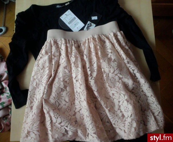 Średnie Spódnice Moda