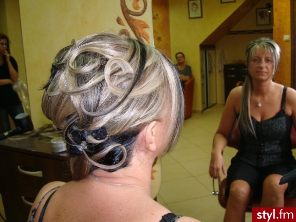 Blond Upięcie Proste Wieczorowe Długie Fryzury