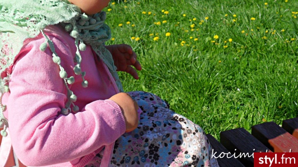 http://www.kocimieta.pl/2014/05/rozowy-sza-cdn.html - Ubranka Dziecko