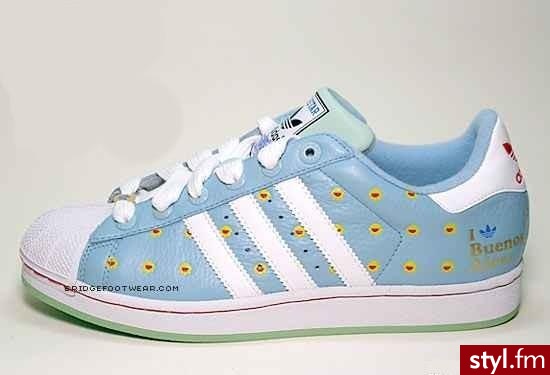 Adidas - Pozostałe Buty Moda