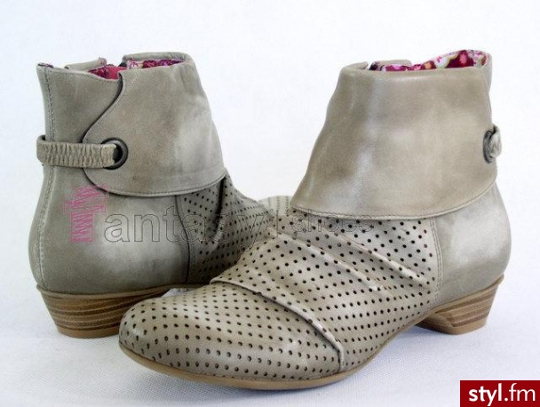 Pozostałe Buty Moda