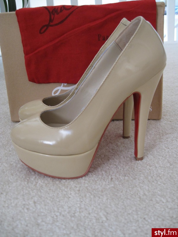 Szpilki Buty Moda