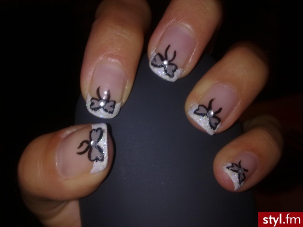 Kwadratowe French Naturalne Paznokcie