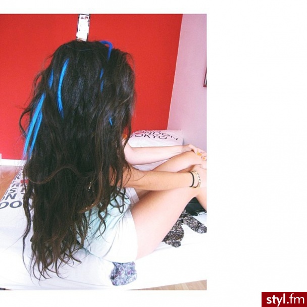 Rozpuszczone Kręcone Na co dzień Długie Fryzury