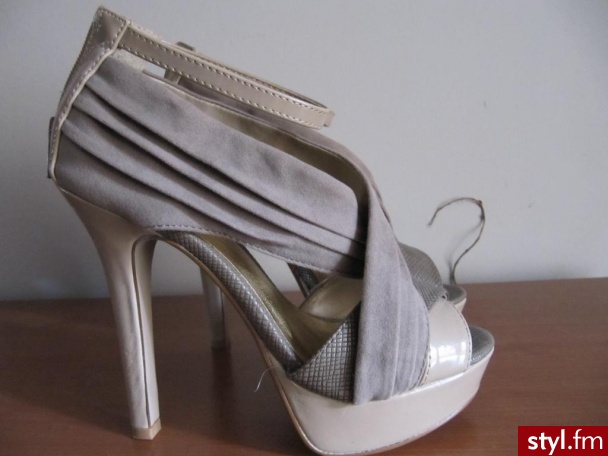 Szpilki Buty Moda