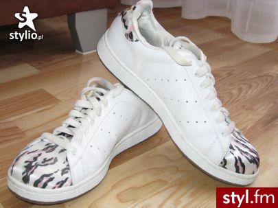 Pozostałe Buty Moda