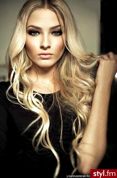 Blond Rozpuszczone Proste Na co dzień Długie Fryzury