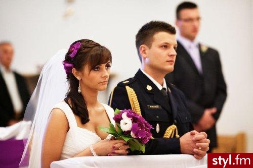 Brązowe Upięcie Proste Ślubne Długie Fryzury