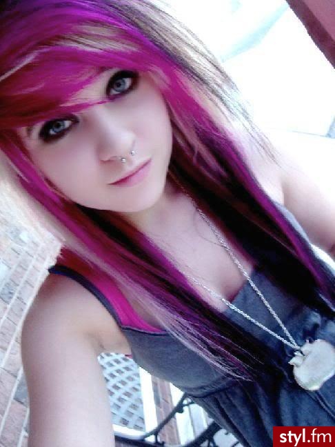 EMO Alternatywne Średnie Fryzury
