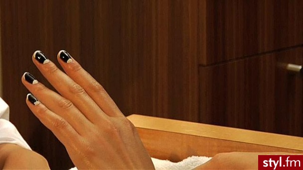 Manicure. nie widzialam u nikogo - Paznokcie
