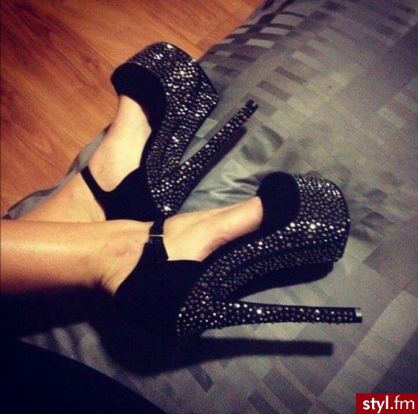 Szpilki Buty Moda