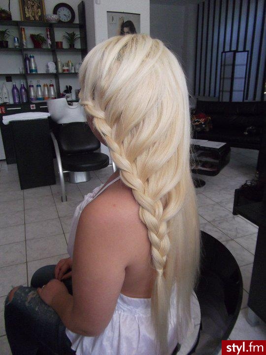 Blond Warkocze Proste Wieczorowe Długie Fryzury