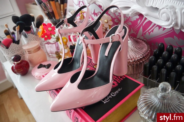 Czółenka Buty Moda