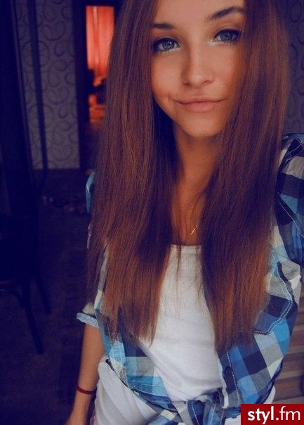 Brązowe Rozpuszczone Proste Na co dzień Długie Fryzury