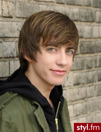 Kevin McHale - Średnie Męskie Fryzury