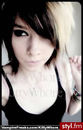 EMO Alternatywne Średnie Fryzury