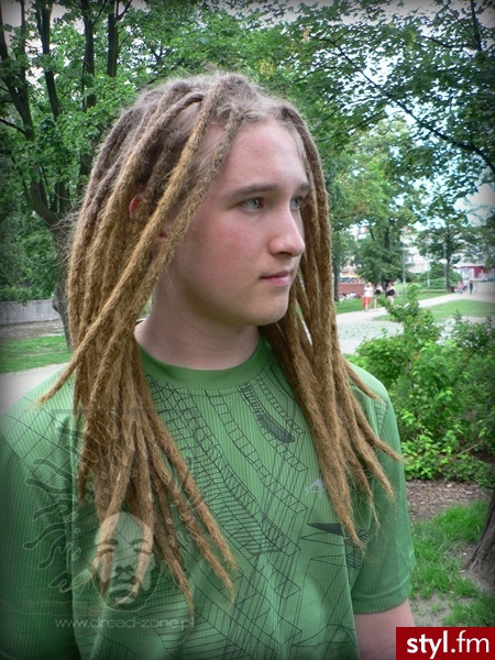Dready http://www.dread-zone.pl - Dredy Alternatywne Długie Męskie Fryzury