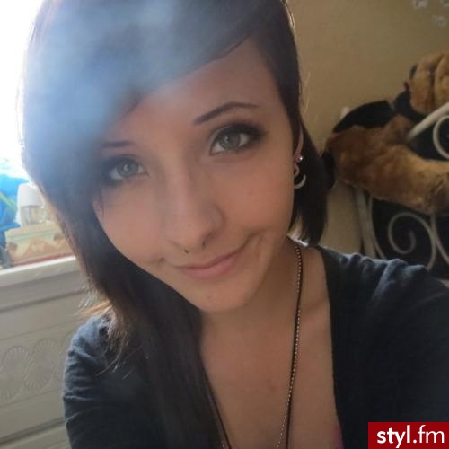 Średnie Fryzury