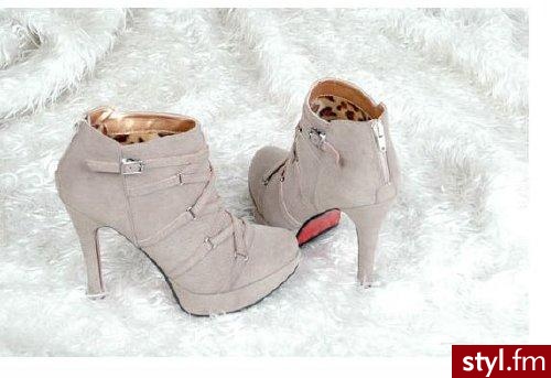 . - Pozostałe Buty Moda