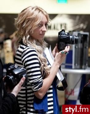 Blond Rozpuszczone Kręcone Na co dzień Długie Fryzury