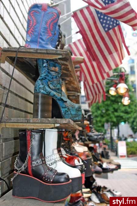 Harajuku Street 2. Ciag dalszy zdjec sklepow w harajuku - Pozostałe Ciuchy Moda
