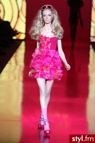kolekcja dla żywej barbie. oto co każda barbie powinna mieć  w  swojej garderobie - Pozostałe Ciuchy Moda