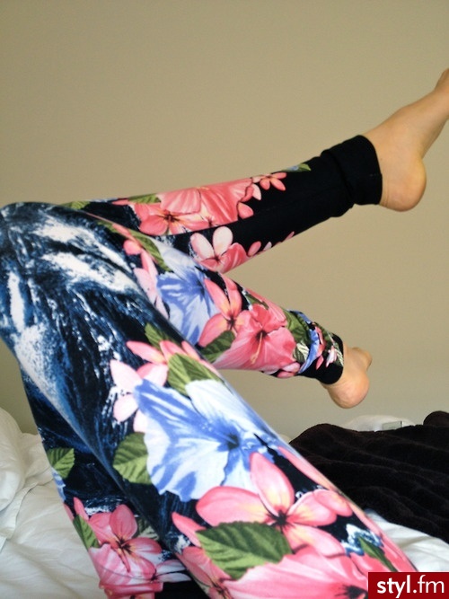 Leginsy Spodnie Moda