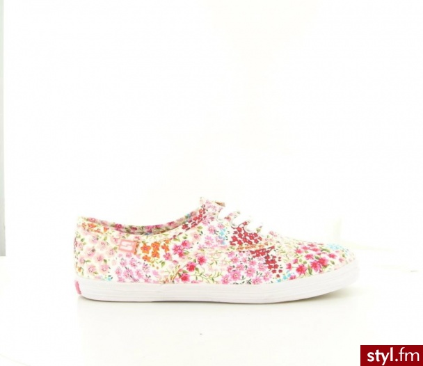 Trampki Buty Moda