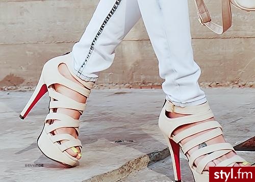 Pozostałe Buty Moda