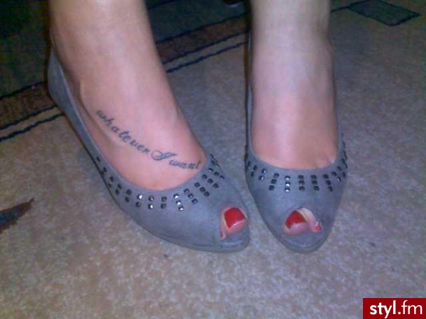buty z Tesco za 20zł. 20,70 jak narazie całe i zdrowe :D - Pozostałe Buty Moda