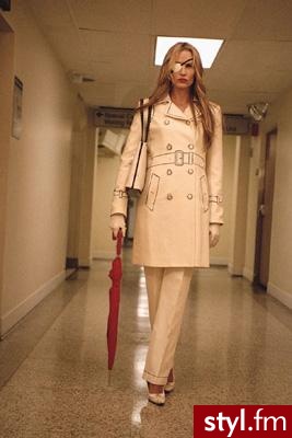 Świetny płaszcz od Moschino, który Daryl Hannah (aka Elle Driver) miała na sobie w filmie Kill Bill. - Pozostałe Ciuchy Moda