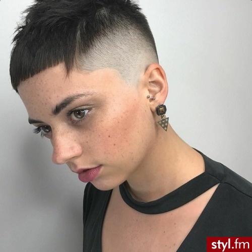 Krótkie Fryzury