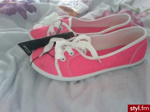 Trampki Buty Moda