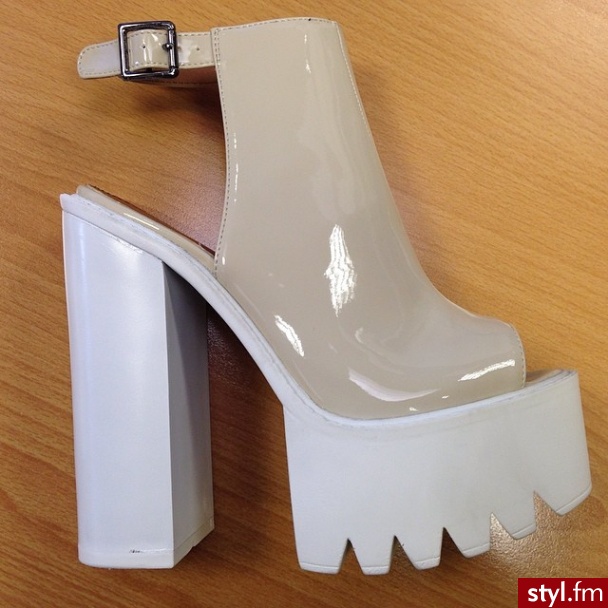 Sandały Buty Moda