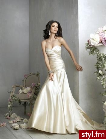 http://www.kleinfeldbridal.com/ - Suknie ślubne Ślub Moda
