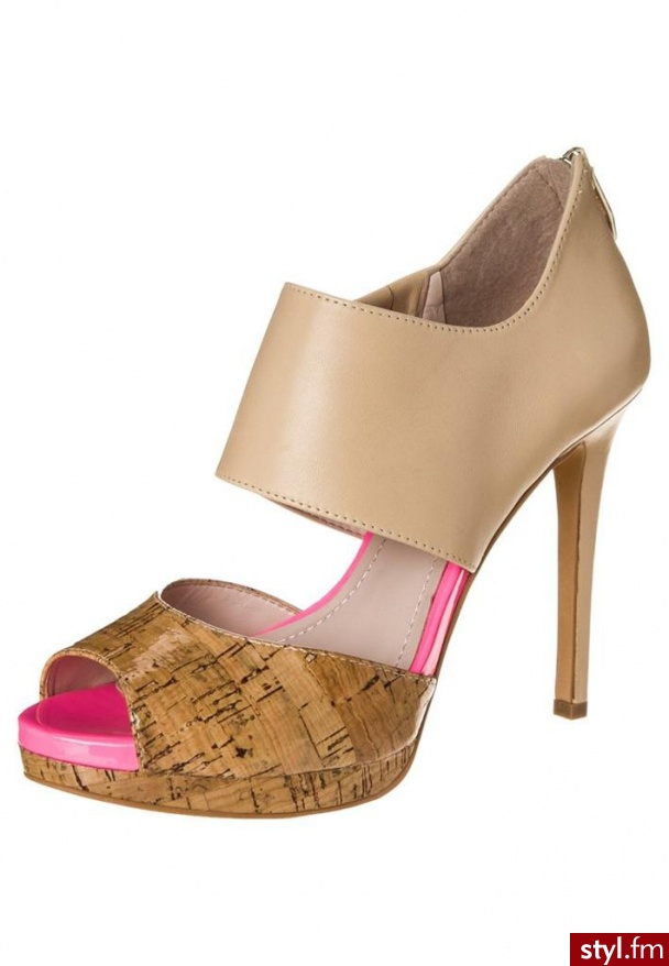 VINCE CAMUTO SZPILKI PEEP TOE BEŻOWY (CANADAY) - Szpilki Buty Moda