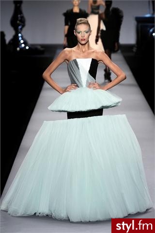 Viktor & Rolf kolekcja S/S \\\'10 - Pozostałe Ciuchy Moda